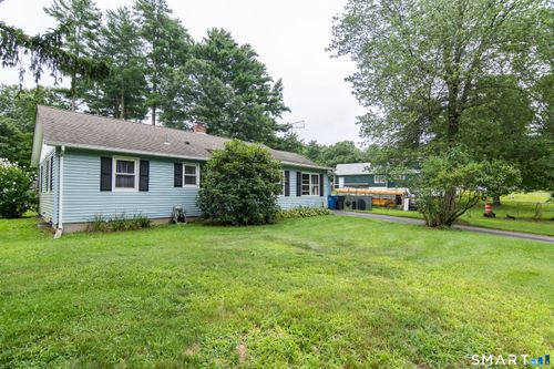 20 Bailey Rd, Moosup, CT, 06354-2500 | Card Image