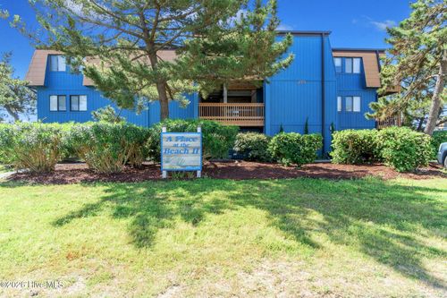2i-275 W First St, Ocean Isle Beach, NC, 28469-7511 | Card Image