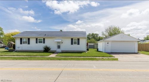 1333 W 23rd St, Lorain, OH, 44052-4519 | Card Image