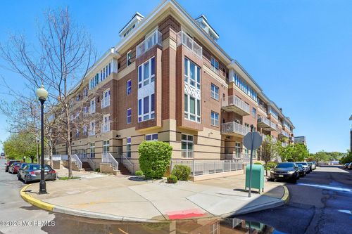 419-368 Rector St, Perth Amboy, NJ, 08861-4288 | Card Image