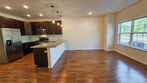 5-260 Main St, Goshen, NY, 10924-1997 | Card Image