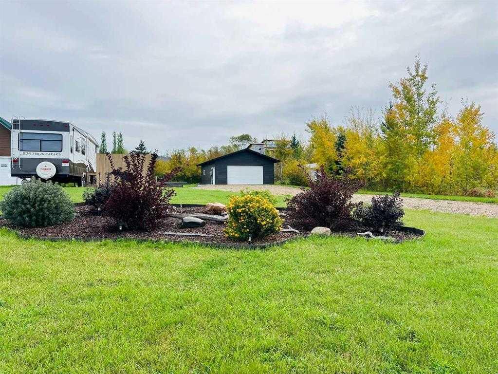 Land in Lac Des Iles