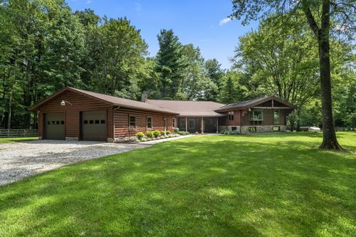 1001 Eckard Rd, Centerburg, OH, 43011-9728 | Card Image