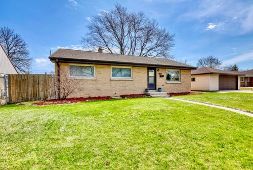 4724 S 24th St, Milwaukee, WI, 53221-2914 | Card Image