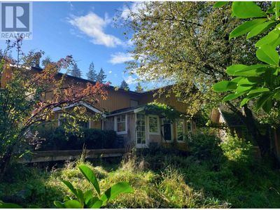 1167 Adams Rd, House other with 4 bedrooms, 2 bathrooms and null parking in Bowen Island BC | Image 1