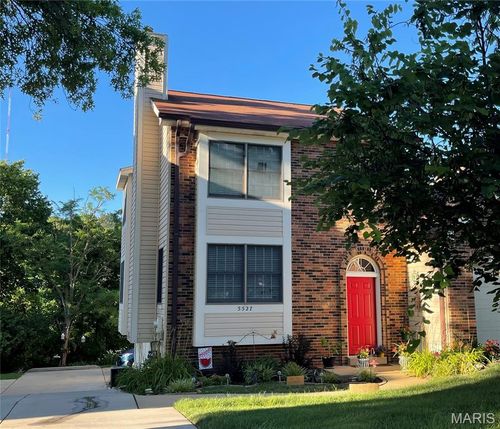 5527 Pierre Ct, Saint Louis, MO, 63128-4163 | Card Image