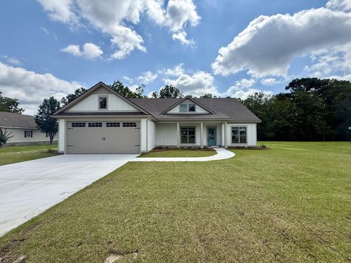 2700 Woodland Dr, Adel, GA, 31620-3954 | Card Image