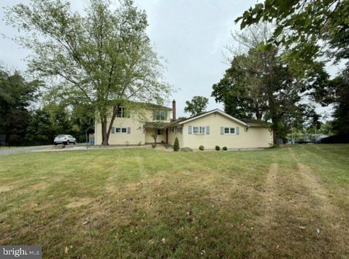 24 Beardslee Road, Millstone, NJ, 08844 | Card Image