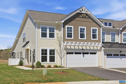 424 Bayberry Ln, ZION CROSSROADS, VA, 22942-7077 | Card Image