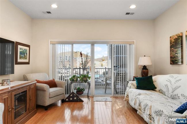10108 Warrens Way, Townhouse with 2 bedrooms, 2 bathrooms and null parking in Wanaque NJ | Image 13
