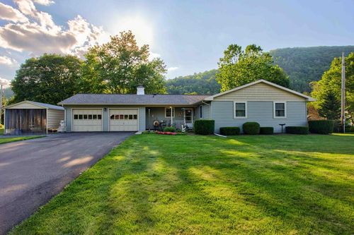 195 Plaza Road, Middlebury Center, PA, 16935 | Card Image