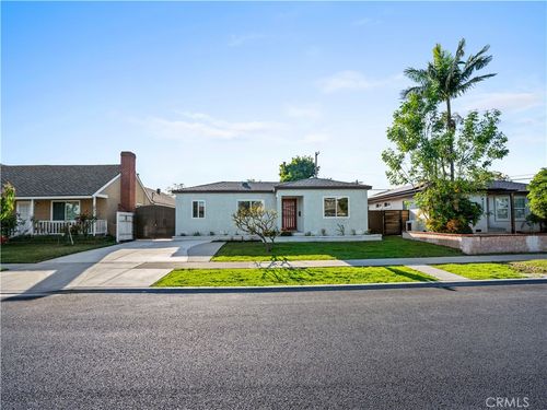 4251 Gundry Ave, Long Beach, CA, 90807-3056 | Card Image