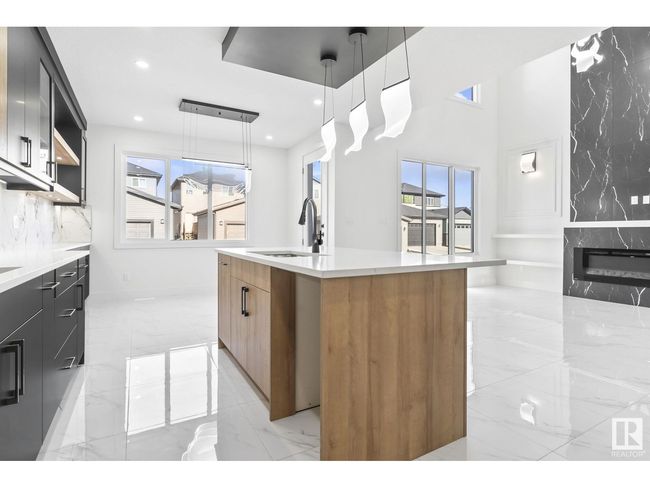 4007 39 St, House other with 3 bedrooms, 3 bathrooms and null parking in Beaumont AB | Image 18