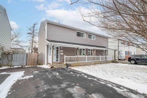 24 Roblea Dr, Dartmouth, NS, B2W1Y7 | Card Image