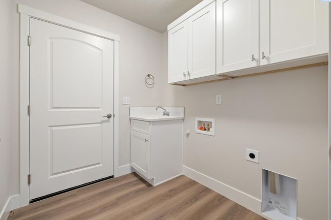 10409 Kokanee Dr, Home with 4 bedrooms, 2 bathrooms and null parking in Pasco WA | Image 19