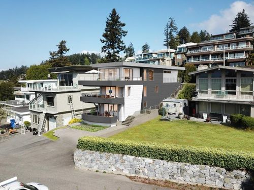 14870 Prospect Ave, White Rock, BC, V4B2B1 | Card Image