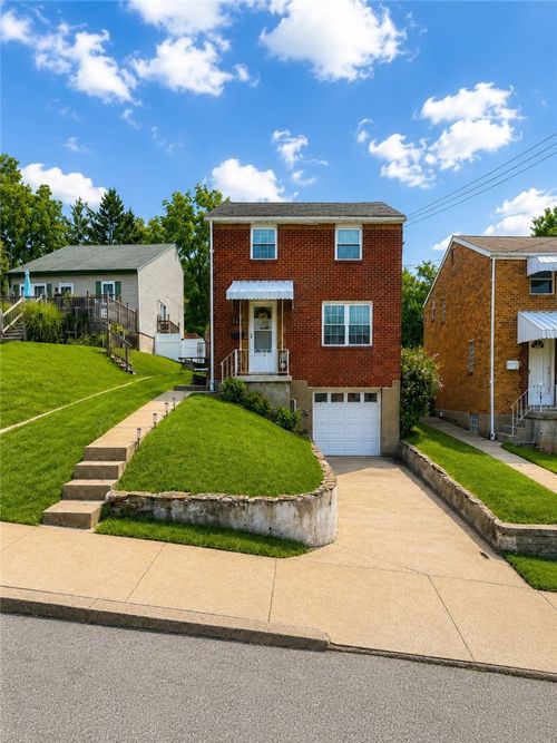 1627 Rockford Ave, Brookline, PA, 15226-2423 | Card Image