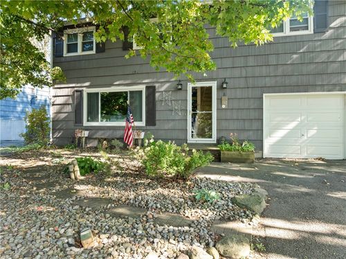 102 Harding Ave, Liverpool, NY, 13088-4313 | Card Image
