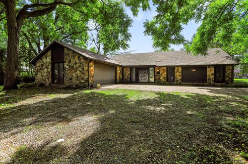 803 Park Rd, Anderson, IN, 46011-2311 | Card Image
