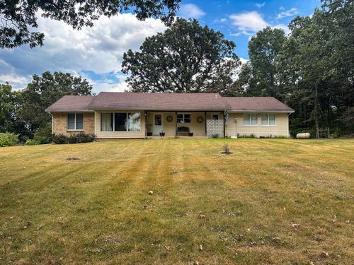 690 County Road 865, Isabella, MO, 65676-8213 | Card Image
