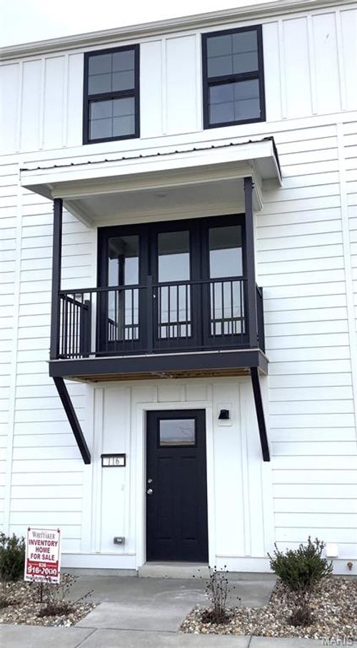 116 Canal Cottage Aly, Saint Charles, MO, 63301-3830 | Card Image