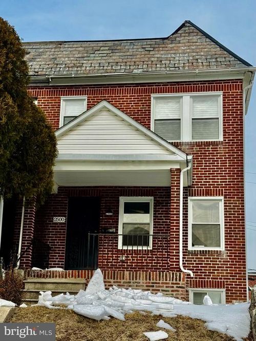 2500 Loyola Southway, BALTIMORE, MD, 21215-7027 | Card Image