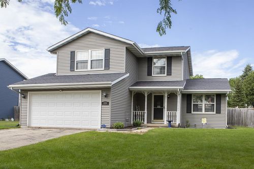 220 Wildflower Way, LAKE MILLS, WI, 53551 | Card Image