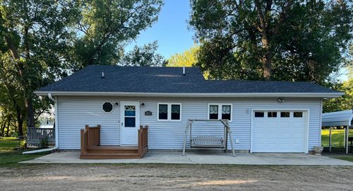 2319 Cottonwood Lake Dr, Windom, MN, 56101-1264 | Card Image