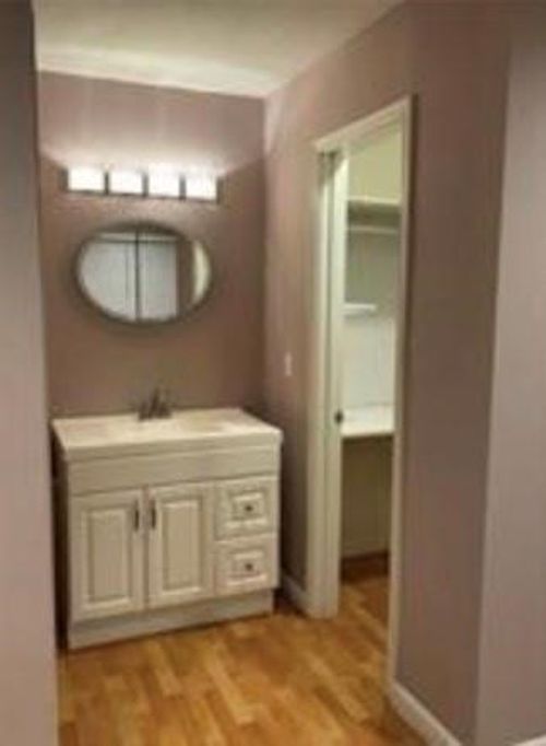 apt-154-2124 Burton Dr, Austin, TX, 78741-4160 | Card Image