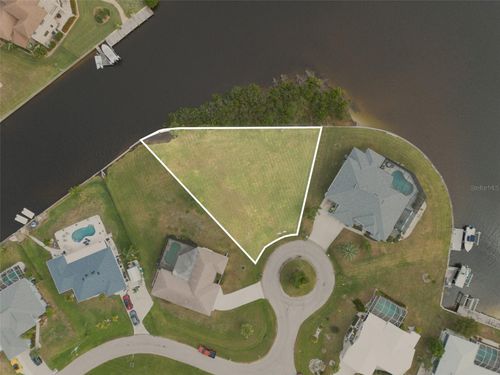 3528 Fox Ter, PORT CHARLOTTE, FL, 33981-1316 | Card Image
