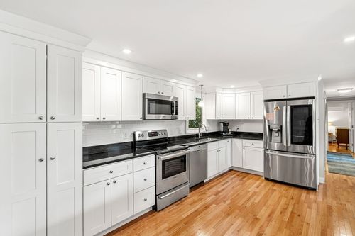 2-273 Washington St, Gloucester, MA, 01930-4849 | Card Image