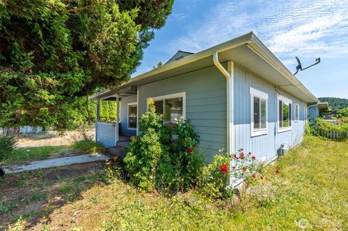 1202 Rhobina St, Centralia, WA, 98531-5441 | Card Image