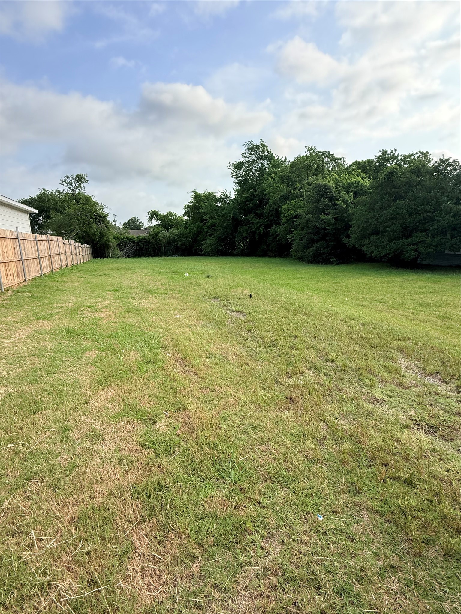 Land in Greenville 5