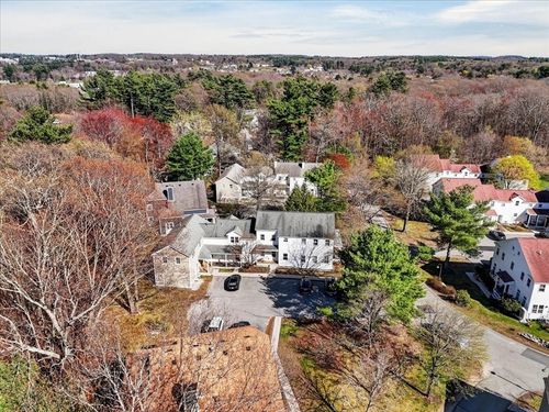 c-8 N N Commons, Lincoln, MA, 01773-1116 | Card Image