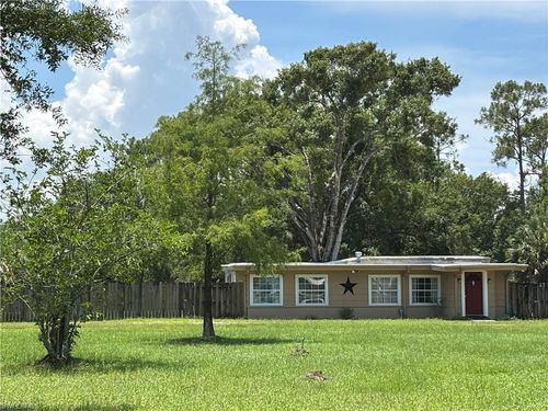 6770 Marna Ln, North Fort Myers, FL, 33917 | Card Image