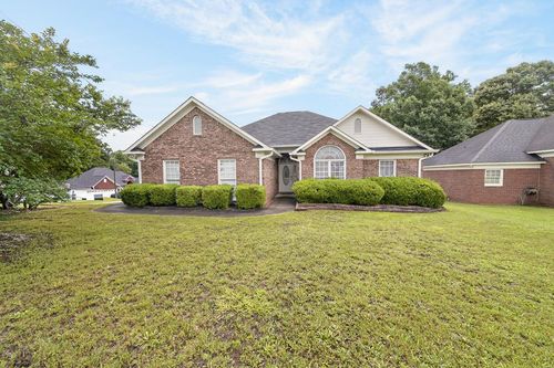 5018 Briarwood Ct, Phenix City, AL, 36867-7105 | Card Image