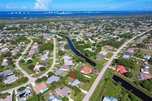 1785 Se Berkshire Blvd, Port St. Lucie, FL, 34952-7112 | Card Image