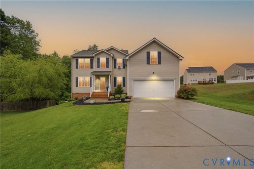 3318 Greenham Dr, Chester, VA, 23831-7152 | Card Image