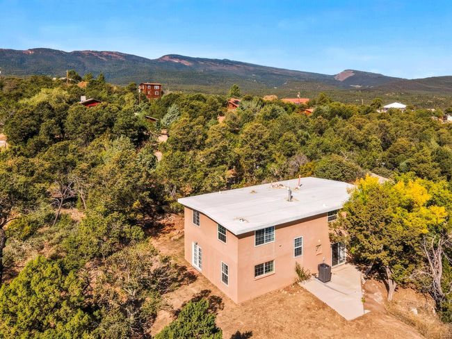 40 Mulberry Loop, House other with 3 bedrooms, 3 bathrooms and null parking in Cedar Crest NM | Image 53