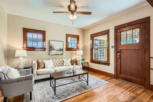 827 S Sherman St, Denver, CO, 80209-4038 | Card Image