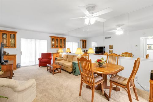 e201-1100 Ponce De Leon Cir, Vero Beach, FL, 32960-5382 | Card Image