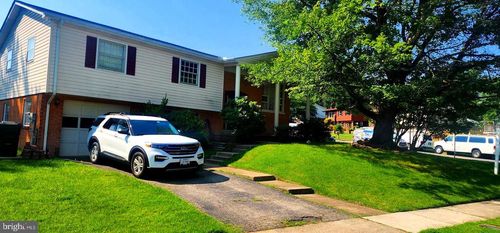 4811 Kirkdale Dr, WOODBRIDGE, VA, 22193-4838 | Card Image