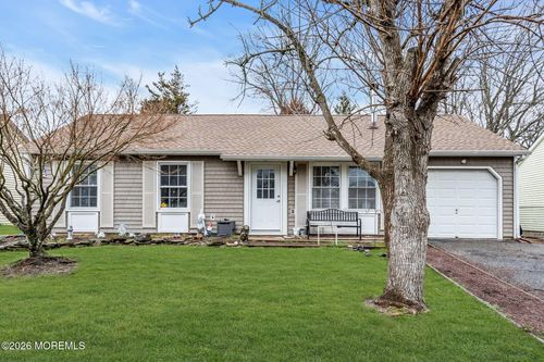 4 Mast Dr, Barnegat, NJ, 08005-1417 | Card Image