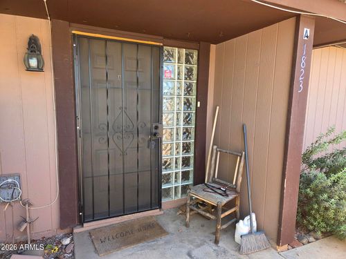 a-1823 E Kirkland Ln, Tempe, AZ, 85281-4438 | Card Image