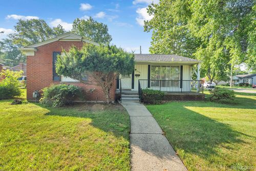 20195 River Oaks Dr, Dearborn Heights, MI, 48127-2709 | Card Image
