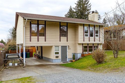 1135 Mcdonald Cres, Nanaimo, BC, V9S5M1 | Card Image