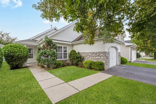 14 Sophia Drive, Brookhaven, NY, 11953 | Card Image