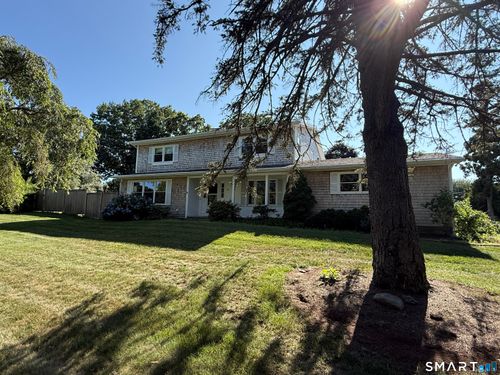 37 Marlin Dr, Groton, CT, 06340-5417 | Card Image