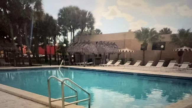 APT-322 - 8025 Sw 107 Th Ave, Condo with 2 bedrooms, 2 bathrooms and null parking in Miami FL | Image 15