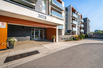 314 - 3028 Creekshore Common, Condo with 2 bedrooms, 2 bathrooms and 1 parking in Oakville ON | Image 2